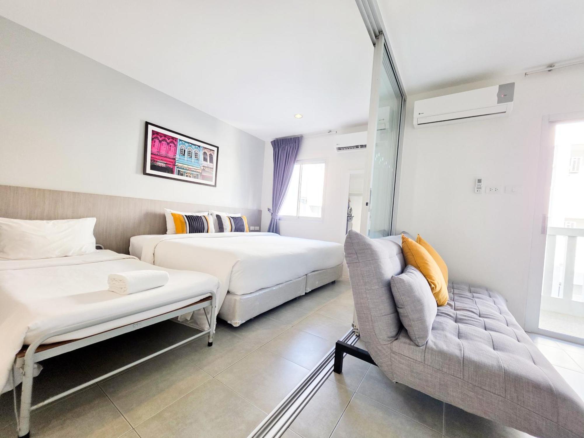 Recenta Suite Phuket Suanluang Exteriör bild